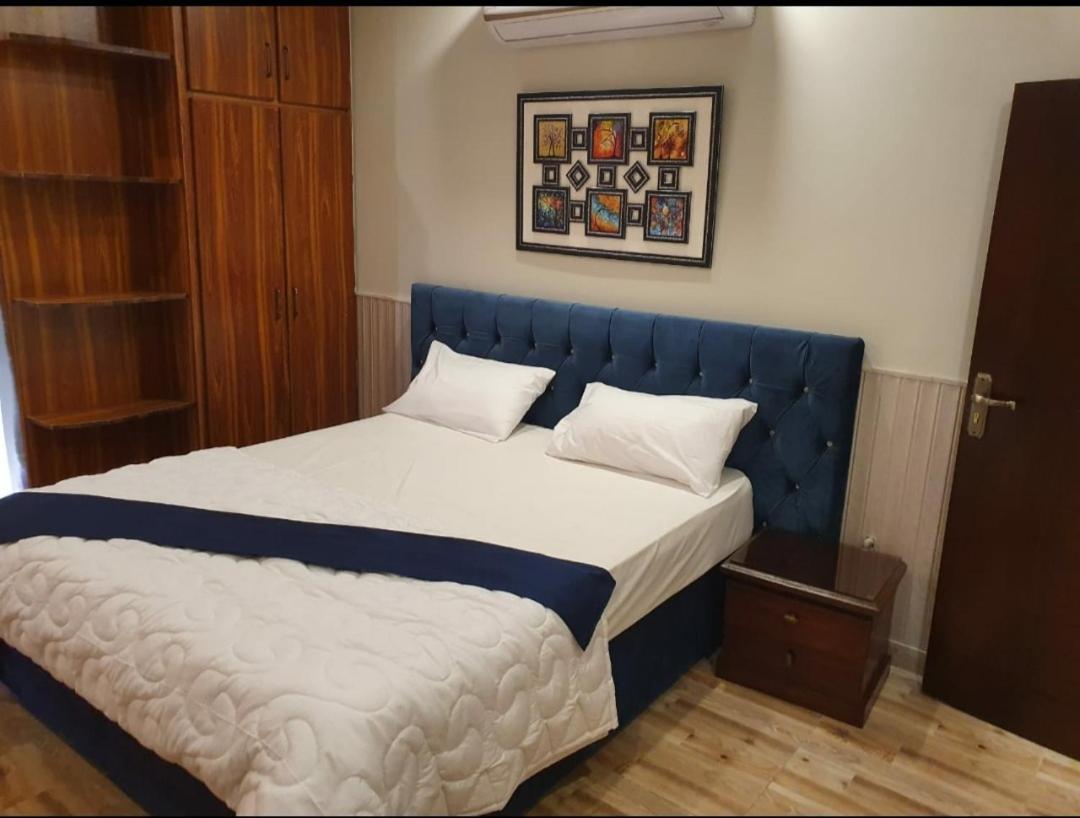 Hak Mall Suites And Apartments Rawalpindi Dış mekan fotoğraf